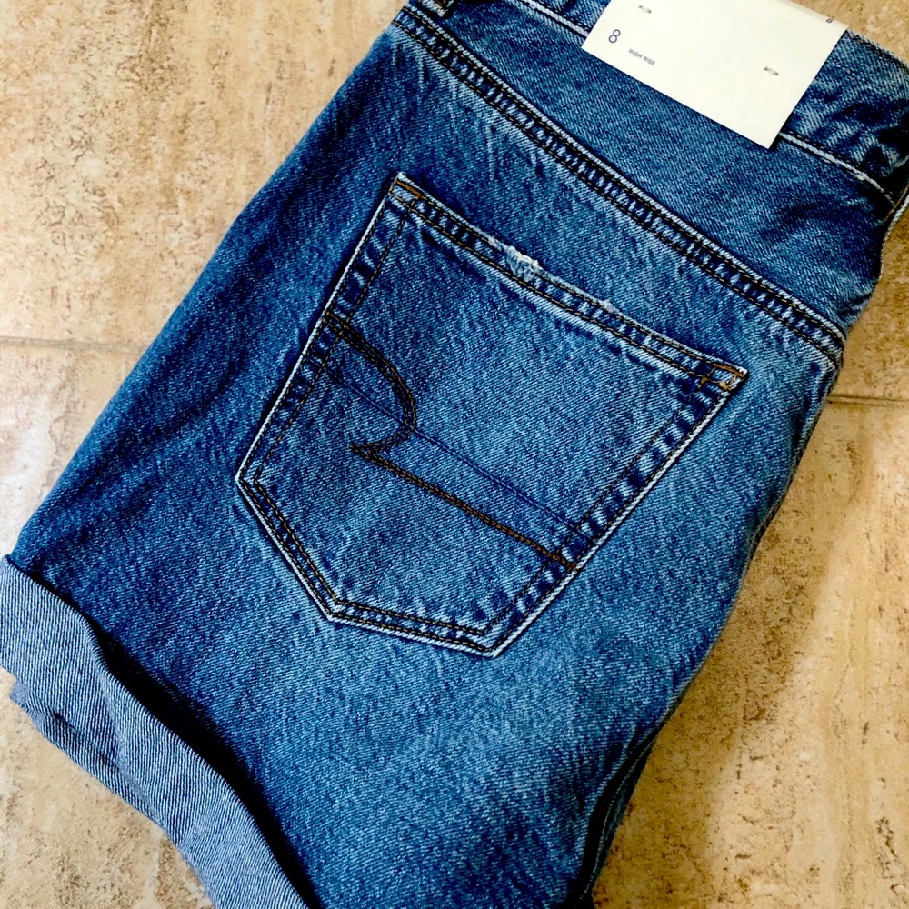 Womens American Eagle Mom Shorts Size 8
